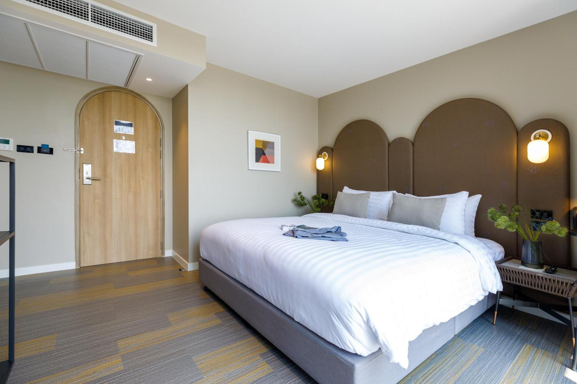 Benjarong Hotel Bangkok Bagian luar foto